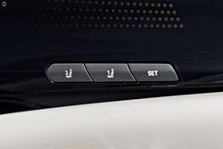 2025 Kia Carnival GT-Line HEV