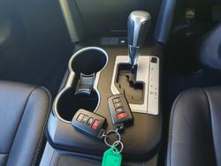 2017 Toyota Camry Atara SL ASV50R Silver Pearl