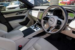 2024 Jaguar F-PACE P250 R-Dynamic SE