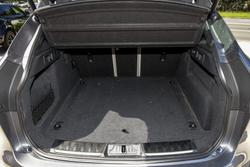 2024 Jaguar F-PACE P250 R-Dynamic SE