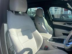 2024 Jaguar F-PACE P250 R-Dynamic SE