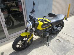 2015 DUCATI SCRAMBLER ICON YELLOW