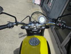 2015 DUCATI SCRAMBLER ICON YELLOW