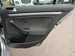 2011 Volkswagen Golf 90TSI Trendline VI MY11 Reflex Silver