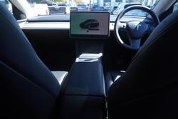 2023 Tesla Model Y Rear-Wheel Drive