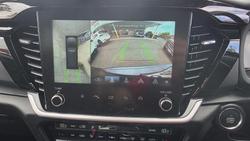 2025 Isuzu MU-X LS-T