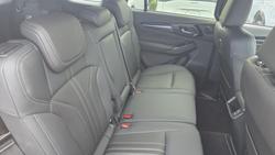 2025 Isuzu MU-X LS-T