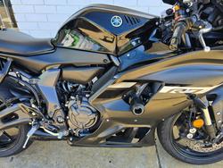 2024 YAMAHA YZF-R7LA Black