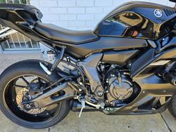 2024 YAMAHA YZF-R7LA Black