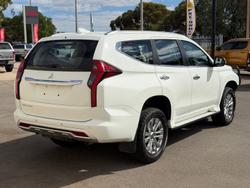 2022 Mitsubishi Pajero Sport GLX