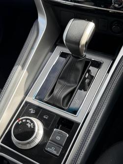 2022 Mitsubishi Pajero Sport GLX