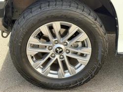 2022 Mitsubishi Pajero Sport GLX