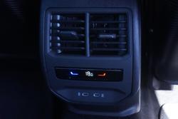 2025 CUPRA Leon VZx