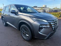 2025 Nissan X-TRAIL ST