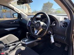 2023 Nissan Navara ST