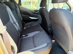 2023 Nissan Navara ST