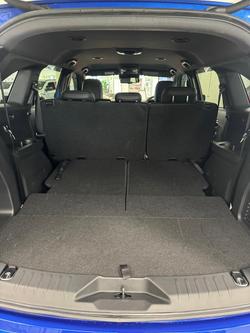 2025 Isuzu MU-X LS-T