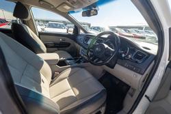 2018 Kia Carnival SLi