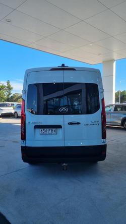 2022 LDV Deliver 9 MWB Mid Roof