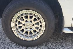 2024 Nissan Patrol Ti Y62 MY24 4X4 Dual Range White