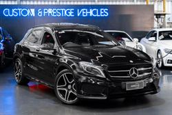2015 Mercedes-Benz GLA-Class GLA200 CDI X156 Cosmos Black