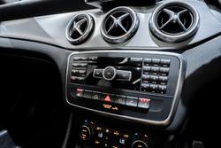 2015 Mercedes-Benz GLA-Class GLA200 CDI X156 Cosmos Black