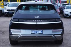 2023 Hyundai IONIQ 5 Essential