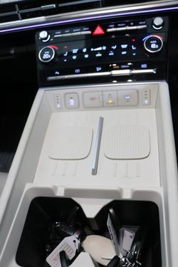 2025 Hyundai Santa Fe Hybrid Calligraphy