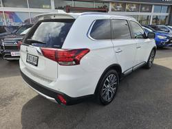 2018 Mitsubishi Outlander Exceed