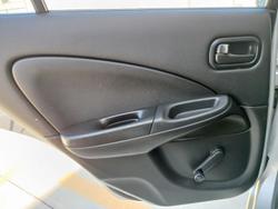 2005 Nissan Pulsar ST N16 MY04 Platinum