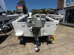 2013 QUINTREX 470 Top Ender