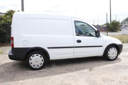 2008 Holden Combo XC MY07.5 Casablanca White