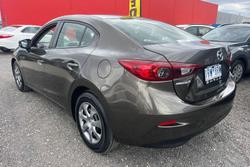 2013 Mazda 3 Neo