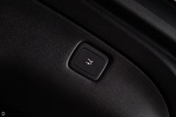 2025 MG IM5 Platinum