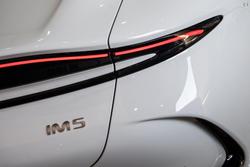 2025 MG IM5 Platinum