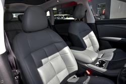 2025 MG IM6 Platinum