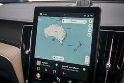 2025 Volvo XC60 Ultra T8 Plug-In Hybrid Dark