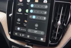 2025 Volvo XC60 Ultra T8 Plug-In Hybrid Dark