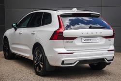 2025 Volvo XC60 Plus T8 Plug-In Hybrid Dark