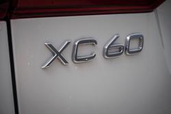 2025 Volvo XC60 Plus T8 Plug-In Hybrid Dark