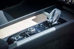 2025 Volvo XC60 Plus T8 Plug-In Hybrid Dark