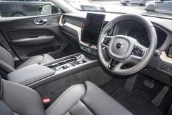 2025 Volvo XC60 Plus T8 Plug-In Hybrid Dark