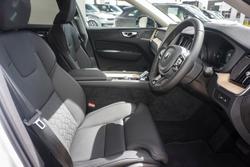 2025 Volvo XC60 Plus T8 Plug-In Hybrid Dark