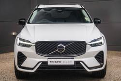 2025 Volvo XC60 Plus T8 Plug-In Hybrid Dark