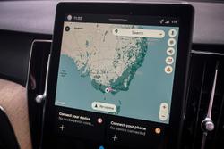 2025 Volvo XC60 Plus T8 Plug-In Hybrid Dark