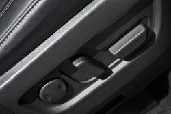 2025 Mazda CX-60 G40e Azami