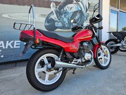 1997 Honda CB250 Red