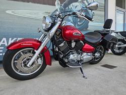 2008 Yamaha XVS1100 V-STAR CUSTOM Red