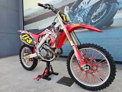 Honda 2010 HONDA 450cc CRF450R Red