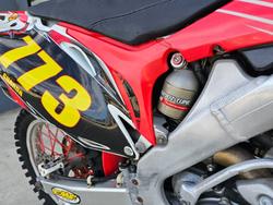 Honda 2010 HONDA 450cc CRF450R Red
